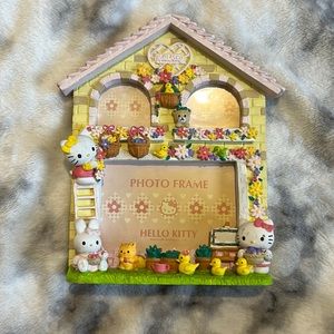 Vintage Hello kitty frame 2000